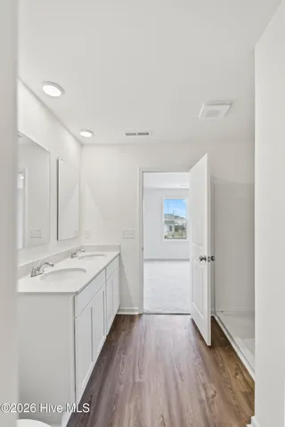 $1,800 | 2420 Brookville Drive, Unit A, Greenville, NC 27834