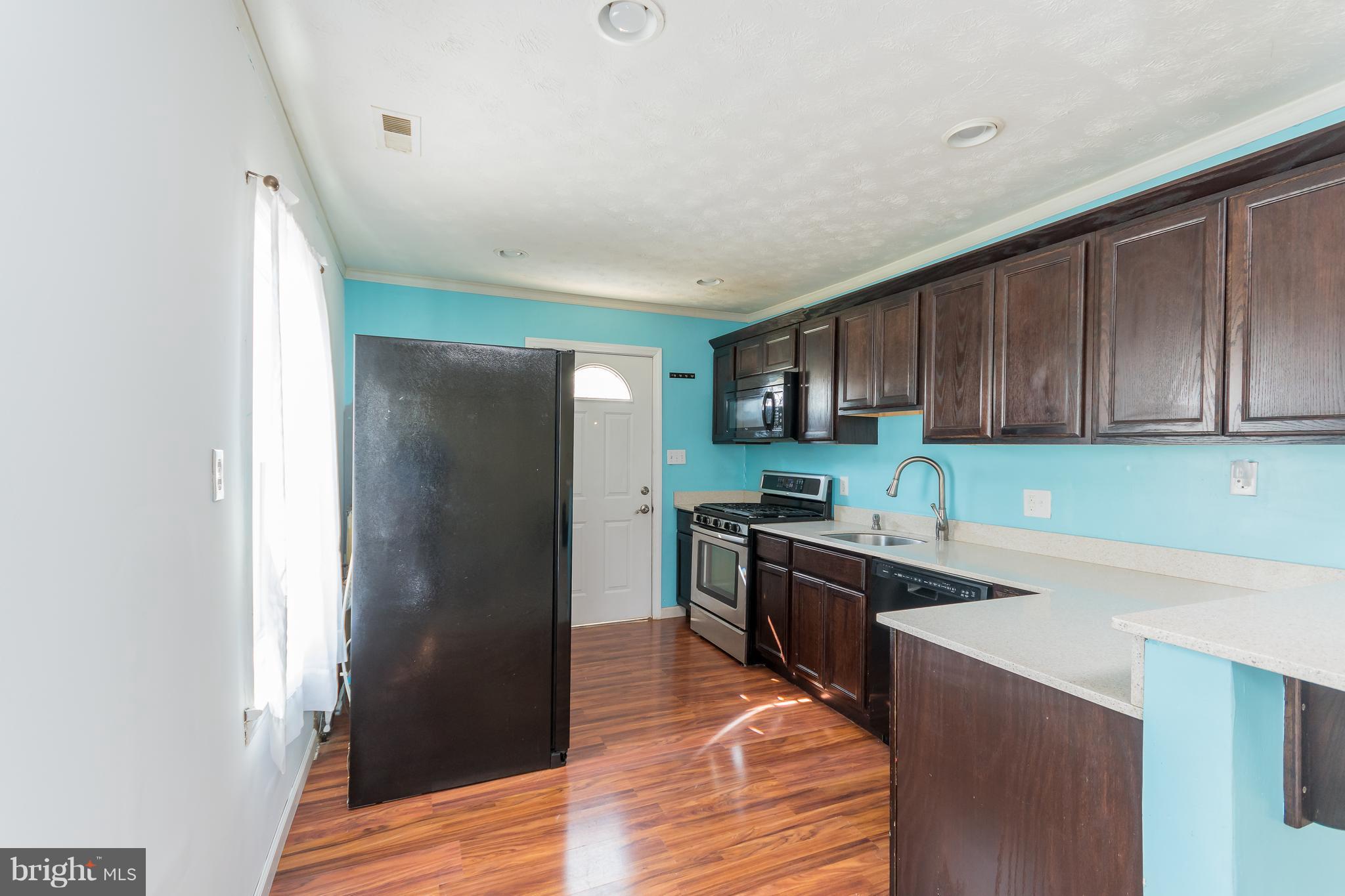 17299 Piney Point Road Piney Point, MD 20674 - Photo 6 of 16 Kitchen
