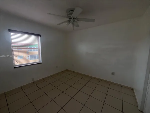 $2,050 | 120 Royal Palm Road, Unit 301, Hialeah Gardens, FL 33016