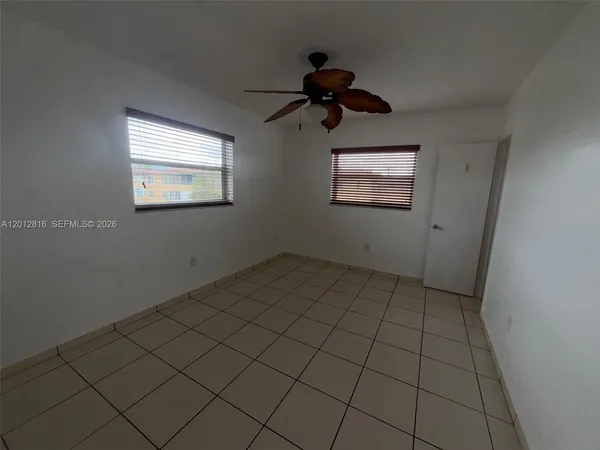 $2,050 | 120 Royal Palm Road, Unit 301, Hialeah Gardens, FL 33016