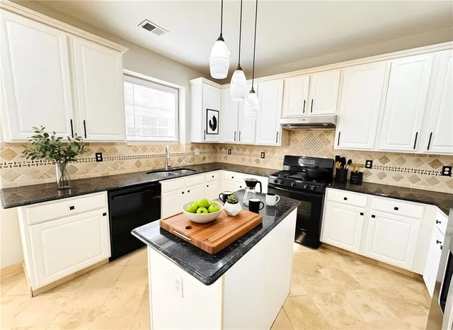 $2,900 | 152 Parkstone Way, Marietta, GA 30066