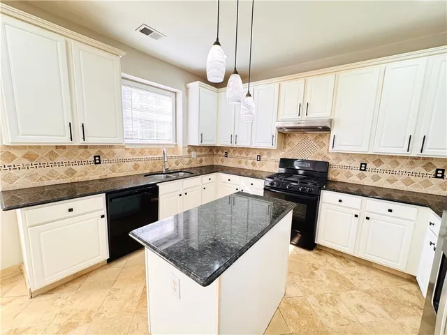 $2,900 | 152 Parkstone Way, Marietta, GA 30066