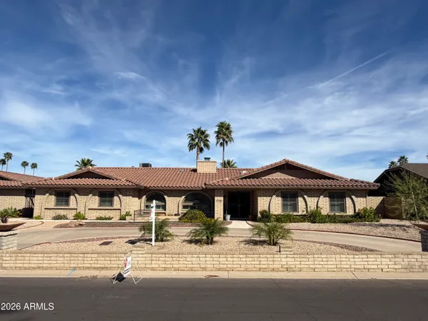 $1,069,800 | 7732 West Wagoner Road, Glendale, AZ 85308