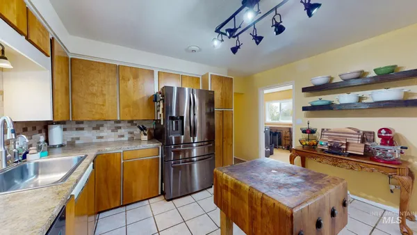 $540,000 | 1409 South 2000 East, Gooding, ID 83330