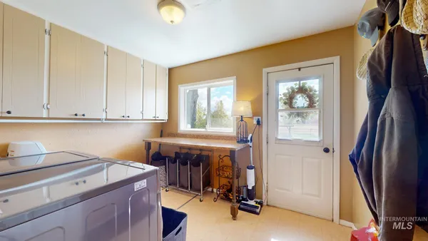 $540,000 | 1409 South 2000 East, Gooding, ID 83330