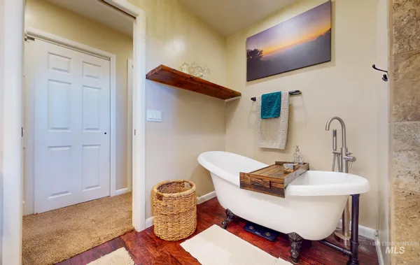 $540,000 | 1409 South 2000 East, Gooding, ID 83330