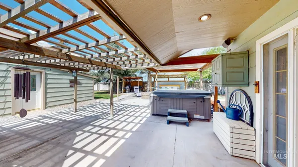 $540,000 | 1409 South 2000 East, Gooding, ID 83330