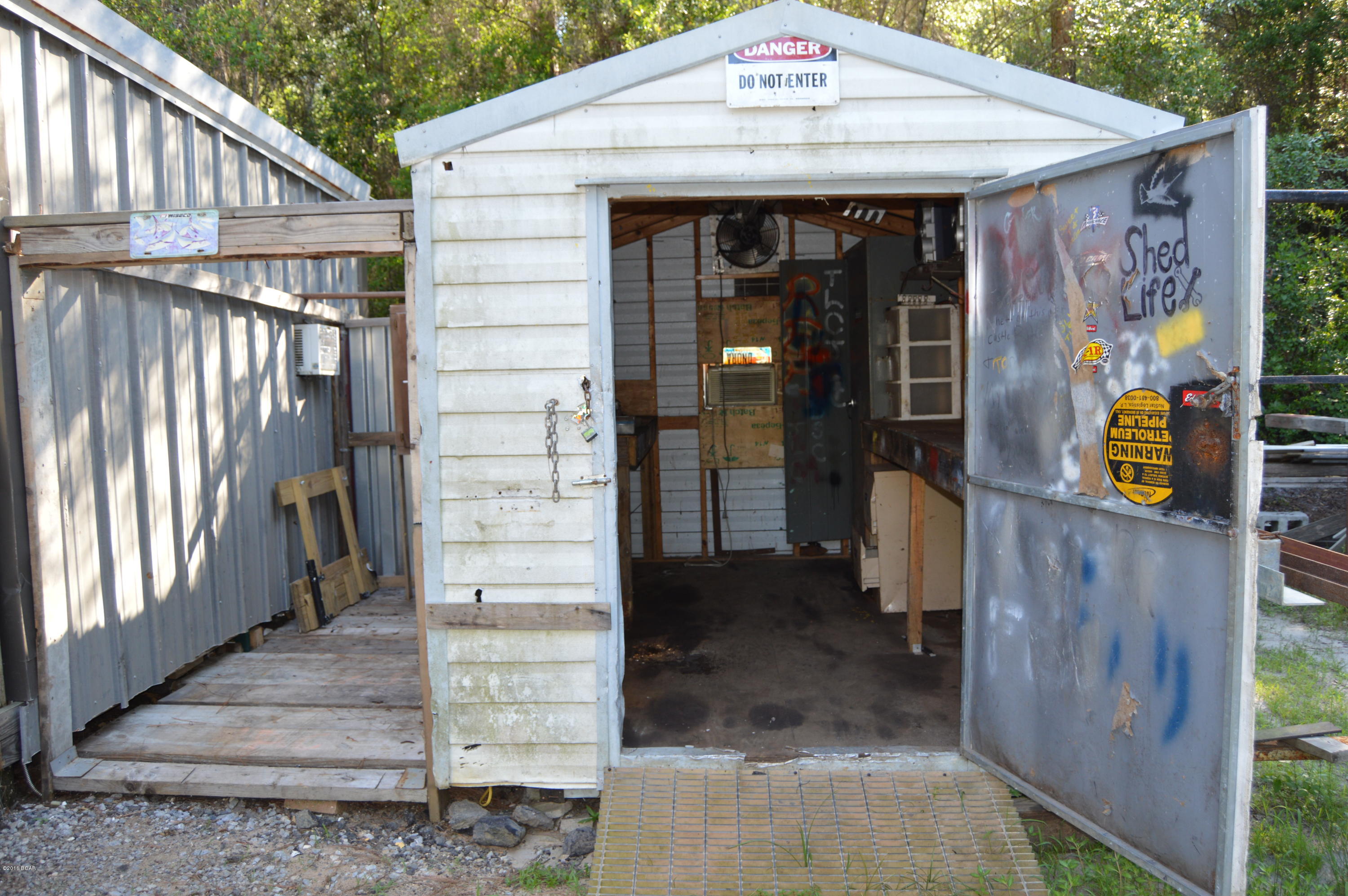 6939 Roadrunner Road Youngstown, FL 32466 - Photo 27 of 41 Gallery Image 27