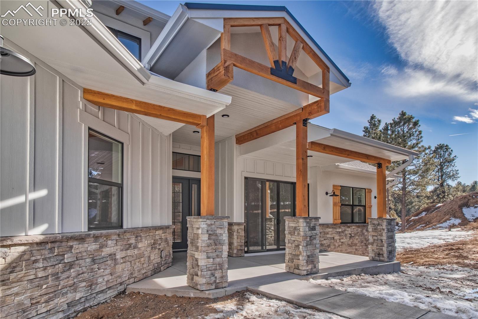 10675 Hardy Road Colorado Springs, CO 80908 - Photo 4 of 45 Gallery Image 4