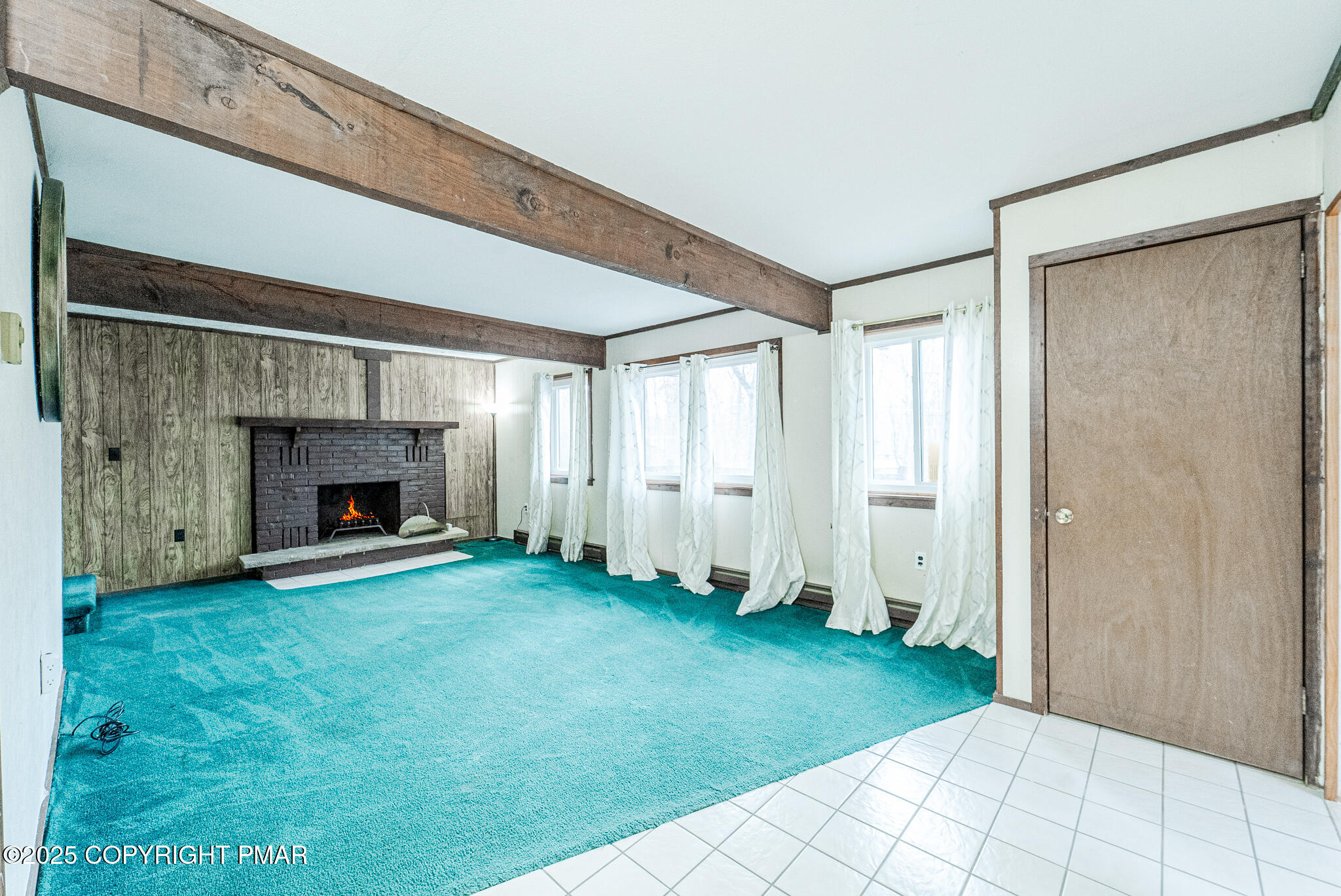 6147 Decker Road Bushkill, PA 18324 - Photo 17 of 49 a view of an empty room and fire place