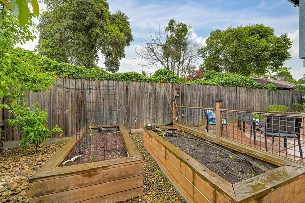 a picture of door with an outdoor space