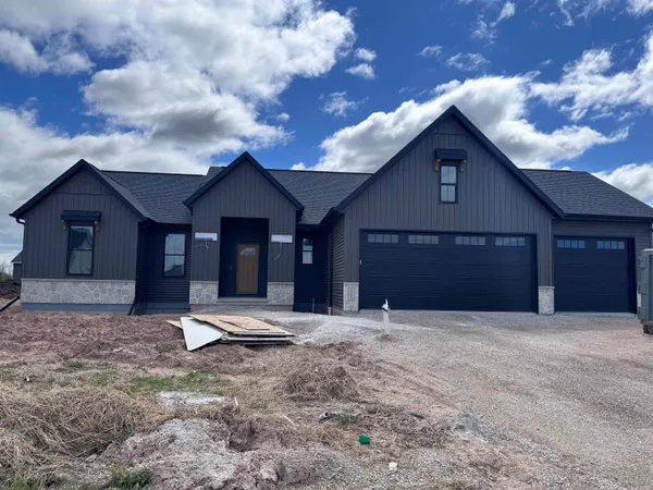 $719,900 | N8860 Killarney Way, Menasha, WI 54952
