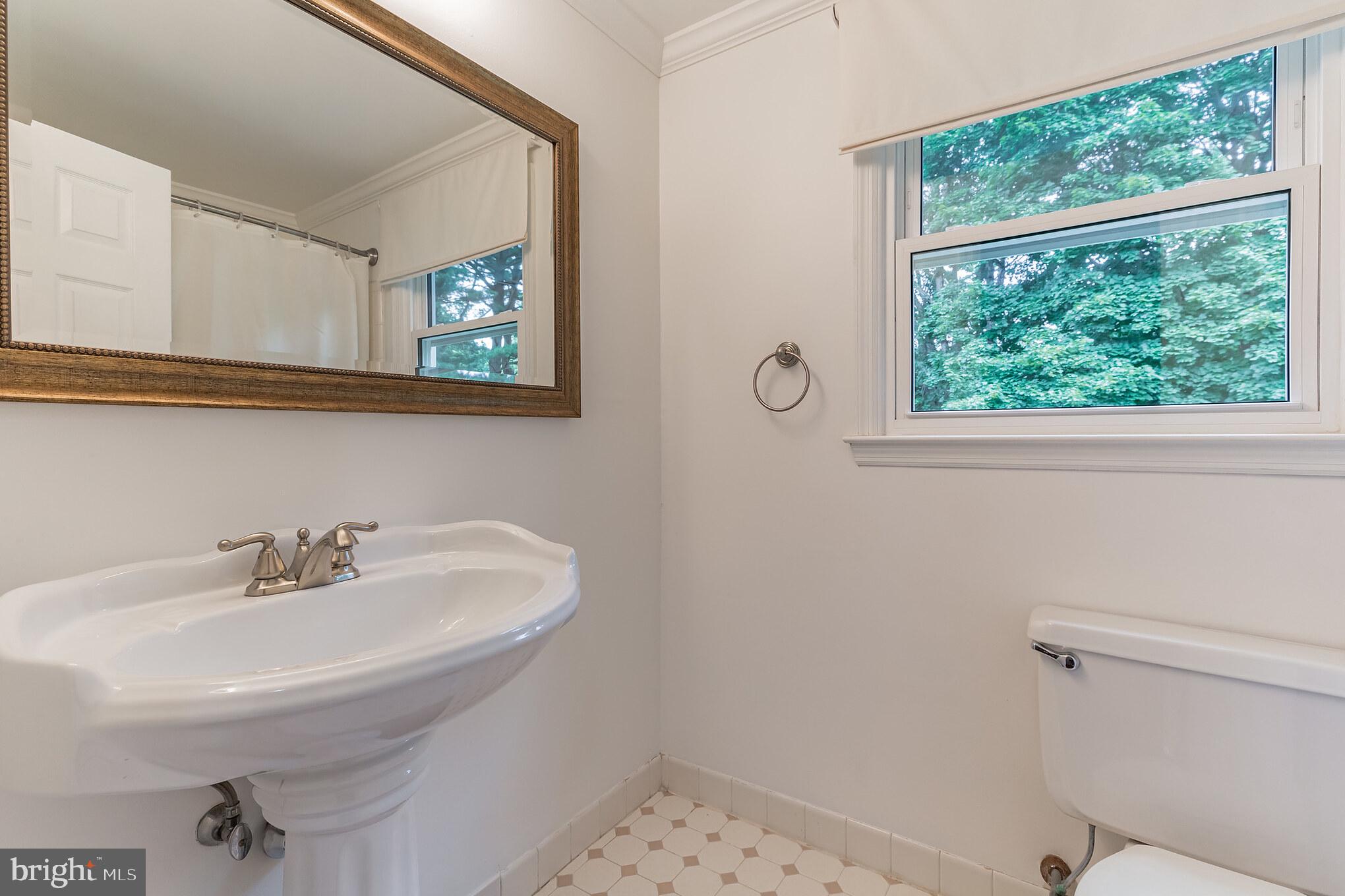 209 Demarest Road Moorestown, NJ 08057 - Photo 18 of 31 Gallery Image 18