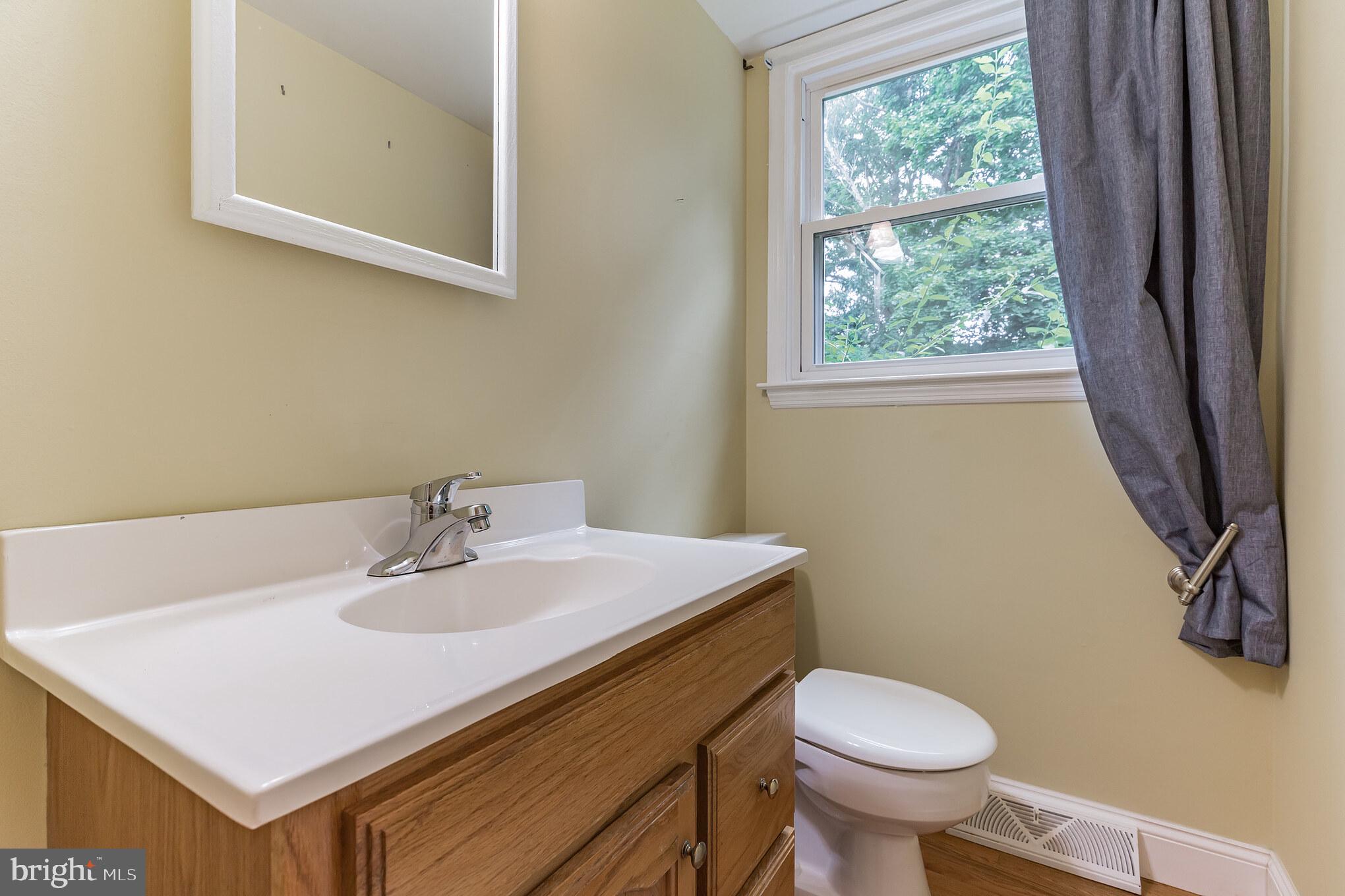 209 Demarest Road Moorestown, NJ 08057 - Photo 10 of 31 Gallery Image 10