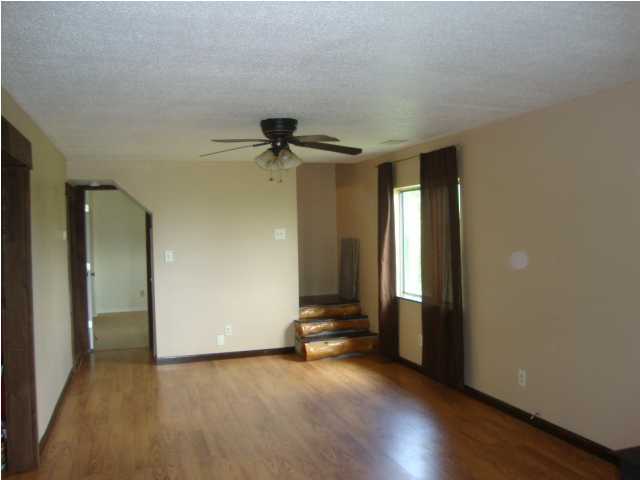 285 Tucker Road Vine Grove, KY 40175 - Photo 11 of 22 Additional Photo
