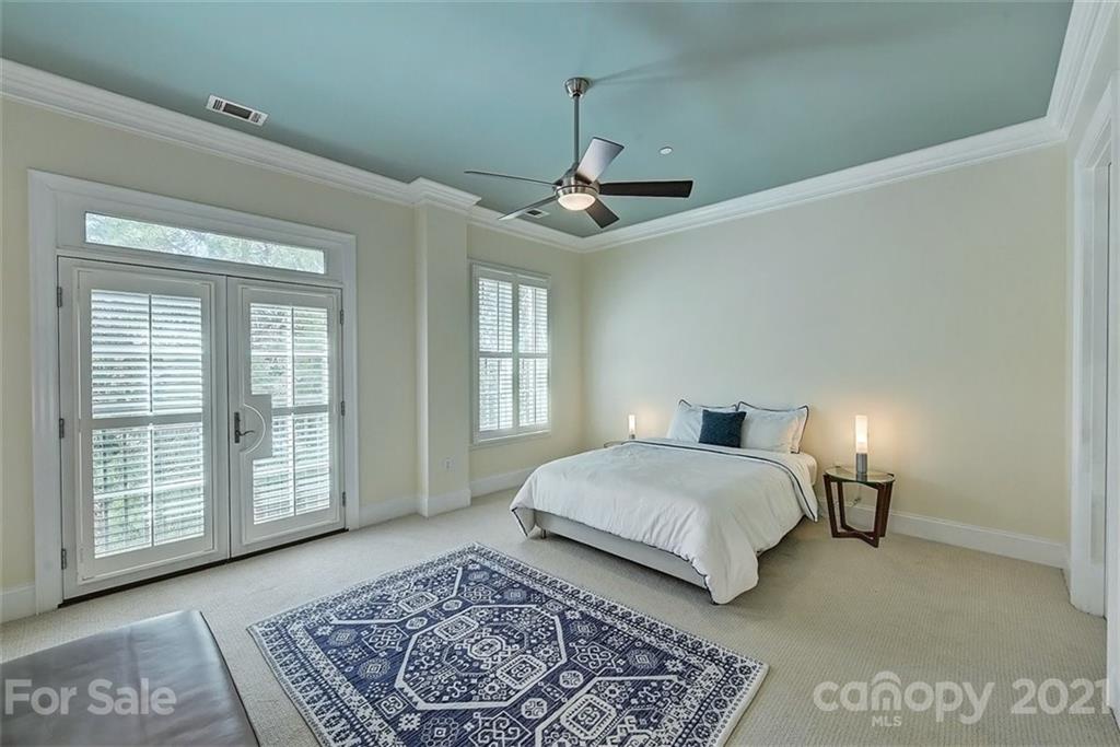 626 Queens Road, Unit 201 Charlotte, NC 28207 - Photo 20 of 32 Gallery Image 20