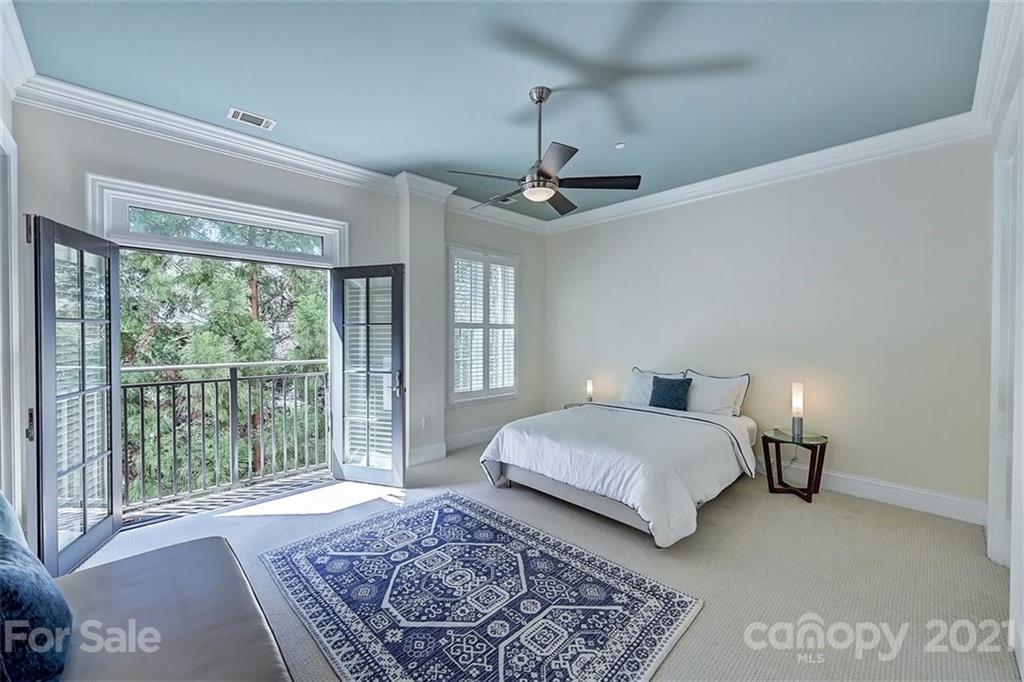 626 Queens Road, Unit 201 Charlotte, NC 28207 - Photo 21 of 32 Gallery Image 21