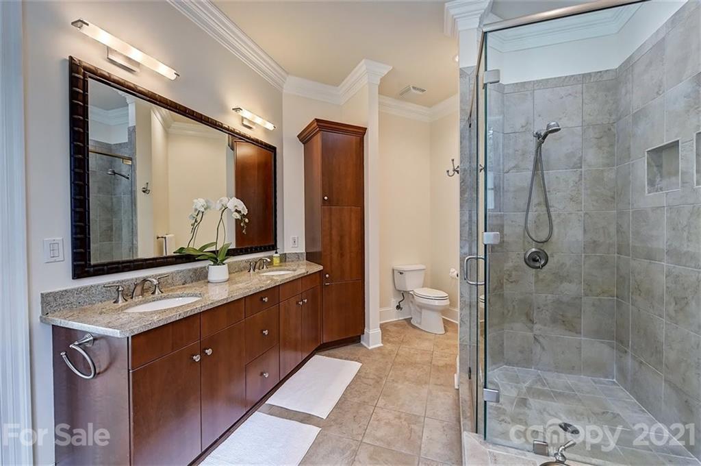 626 Queens Road, Unit 201 Charlotte, NC 28207 - Photo 24 of 32 Gallery Image 24