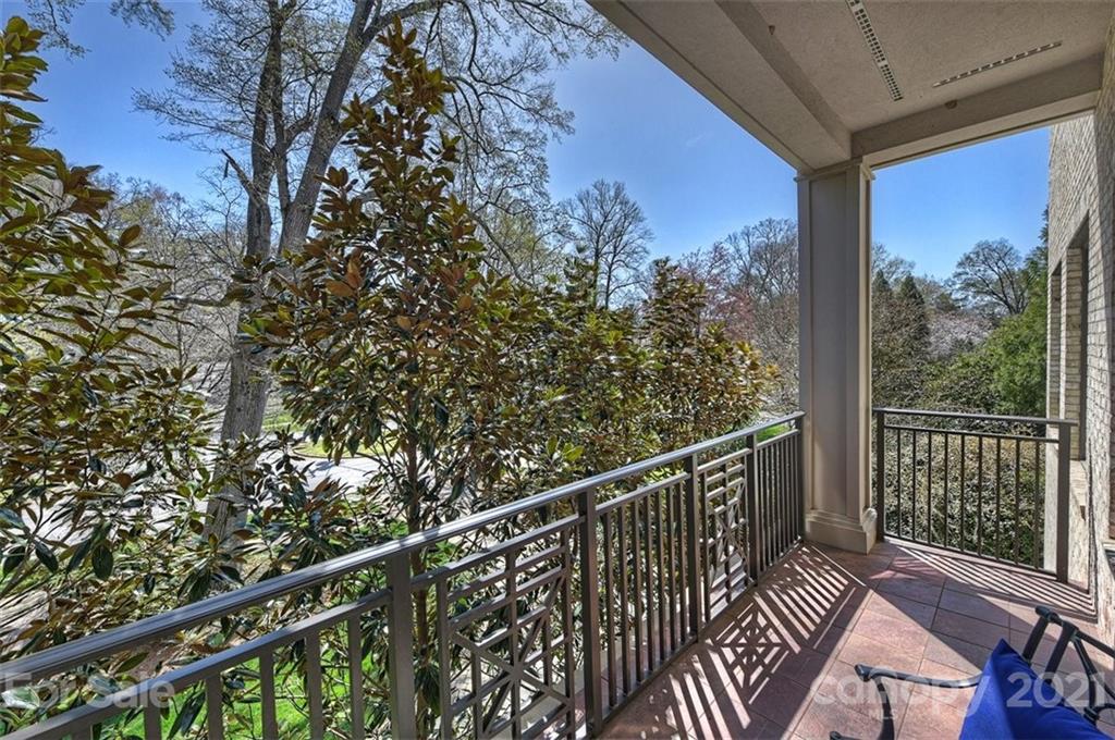 626 Queens Road, Unit 201 Charlotte, NC 28207 - Photo 32 of 32 Gallery Image 32