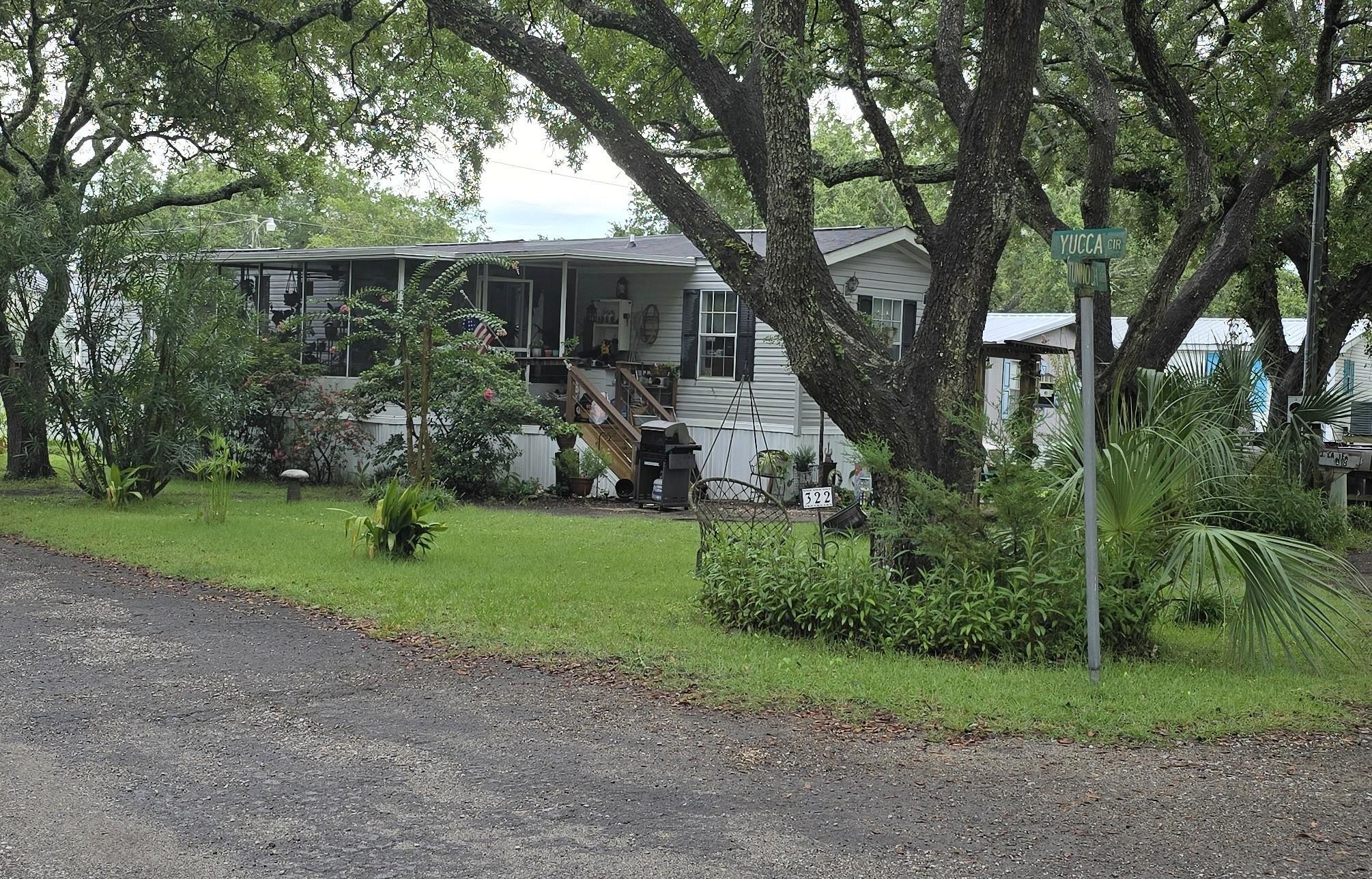 322 Yucca Circle Murrells Inlet, SC 29576 - Photo 2 of 39