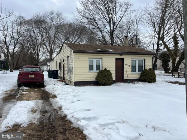 $200,000 | 543 Blue Bell Road, Williamstown, NJ 08094