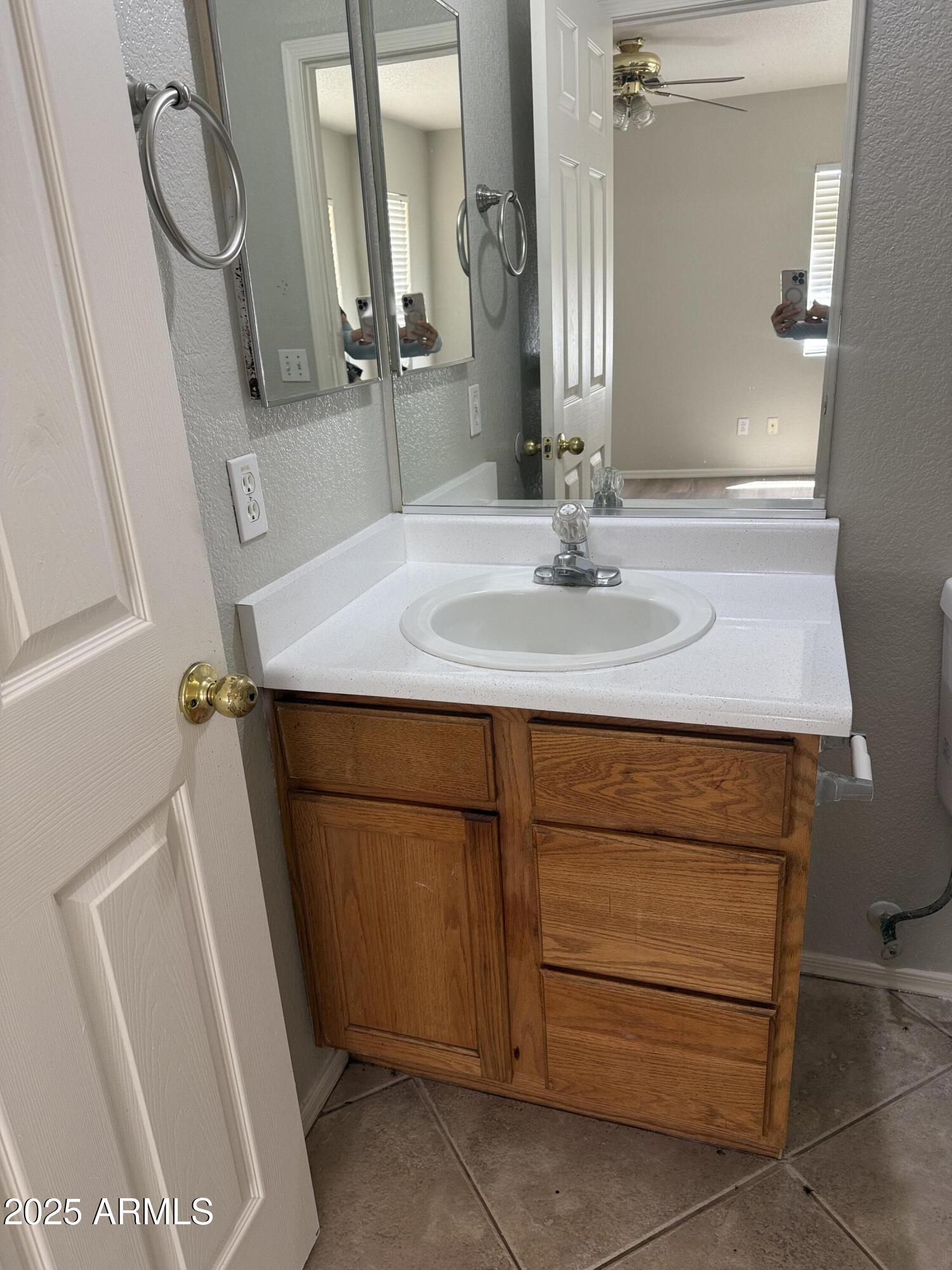 10453 West Granada Road Avondale, AZ 85392 - Photo 11 of 15 IMG_1901
