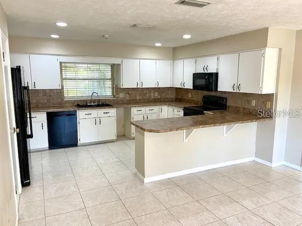 $1,995 | 4703 Southeast 14th Street, Ocala, FL 34471