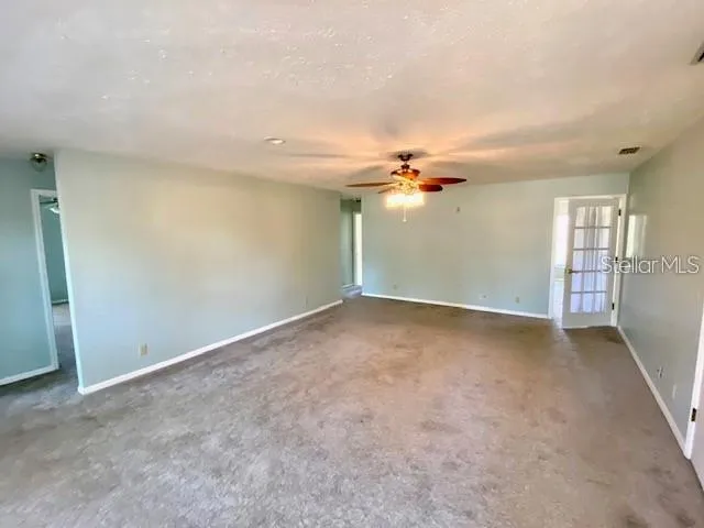 $2,200 | 4703 Southeast 14th Street, Ocala, FL 34471