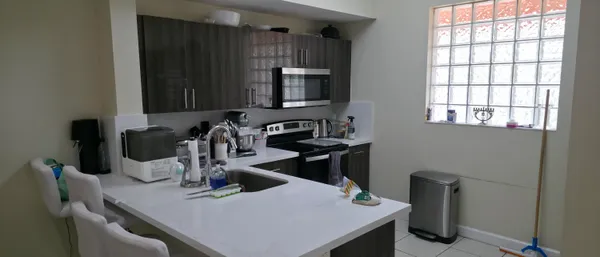 $2,300 | 6936 Southwest 39th Street, Unit D208, Davie, FL 33314