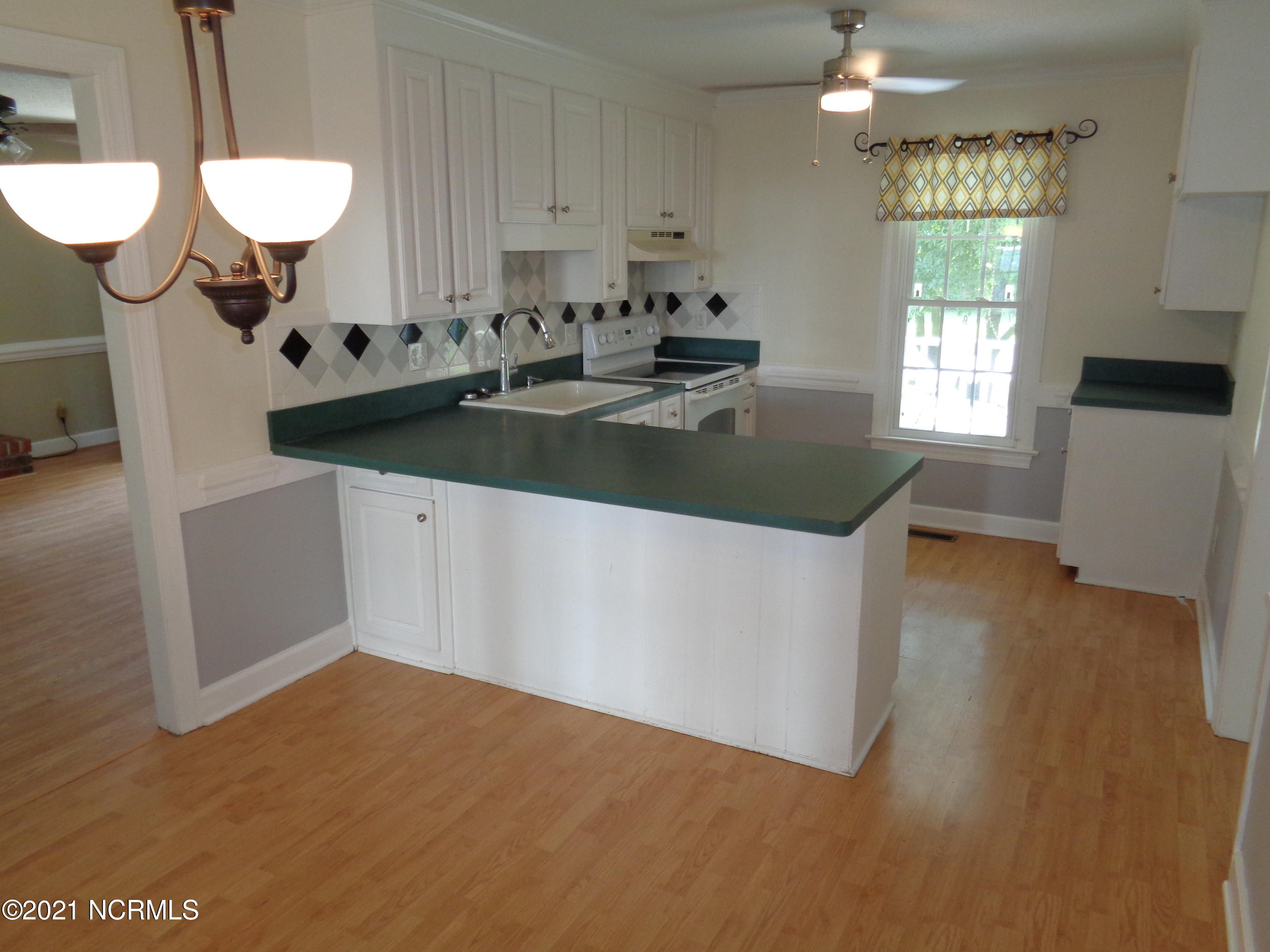 4000 Carybrook Road Rocky Mount, NC 27803 - Photo 8 of 23 DSC01750