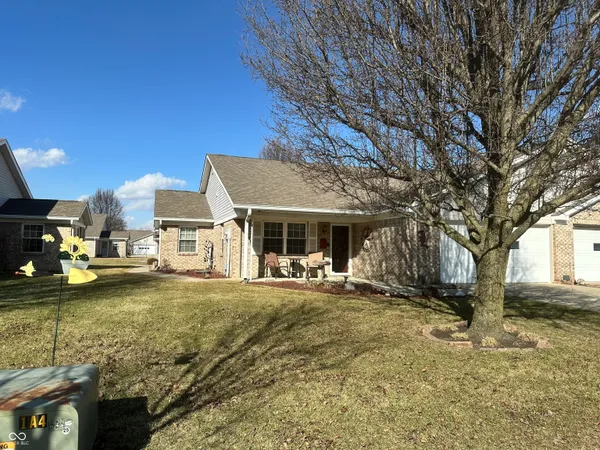 $295,000 | 7646 Sea Crest Way South, Noblesville, IN 46062