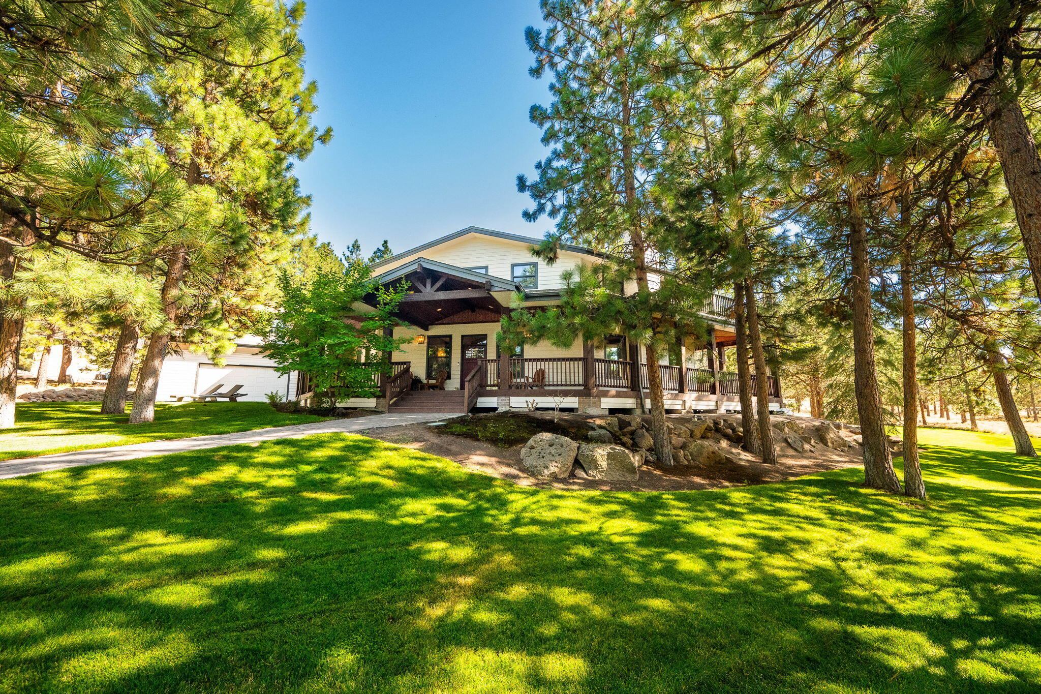1767 Northwest Okane Court Bend, OR 97703 - Photo 66 of 66 3-web-or-mls-8-20-25 1767 NW Okane Ct-29