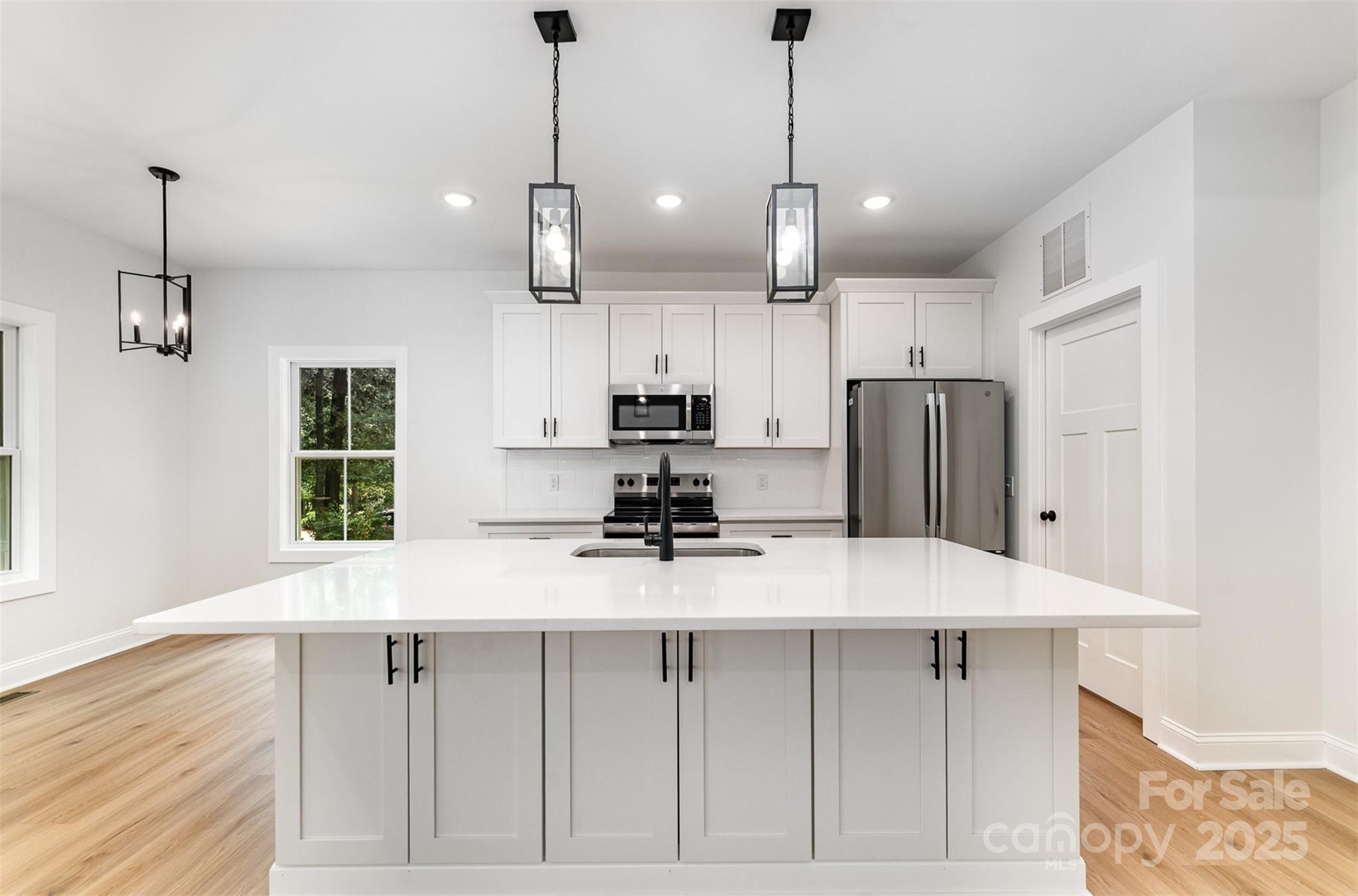613 Breckenridge Road, Unit 3 Kannapolis, NC 28083 - Photo 9 of 24 Gallery Image 9