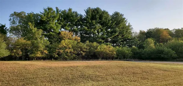 $68,500 | 4 Inverness Terrace, Baraboo, WI 53913