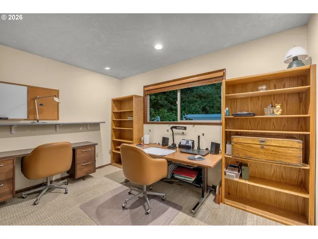 $750,000 | 16020 Southeast Monner Road, Happy Valley, OR 97086