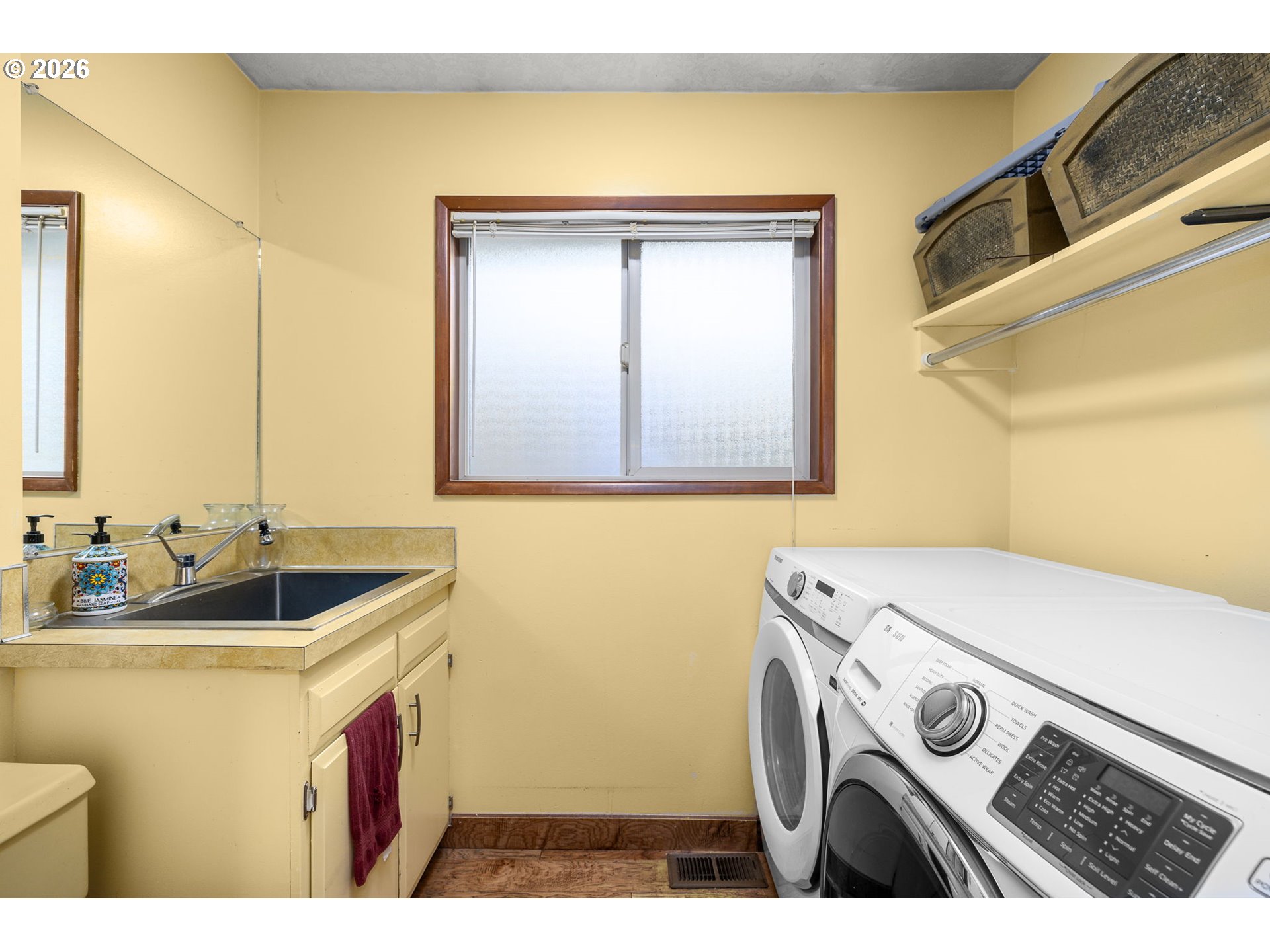 16020 Southeast Monner Road Happy Valley, OR 97086 - Photo 21 of 38 a utility room with dryer and washer