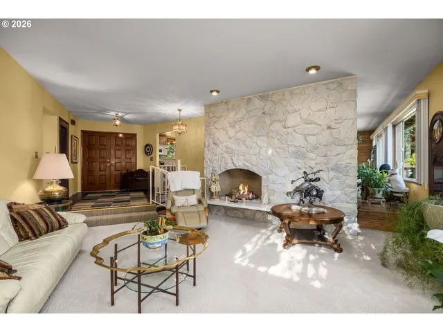 $750,000 | 16020 Southeast Monner Road, Happy Valley, OR 97086