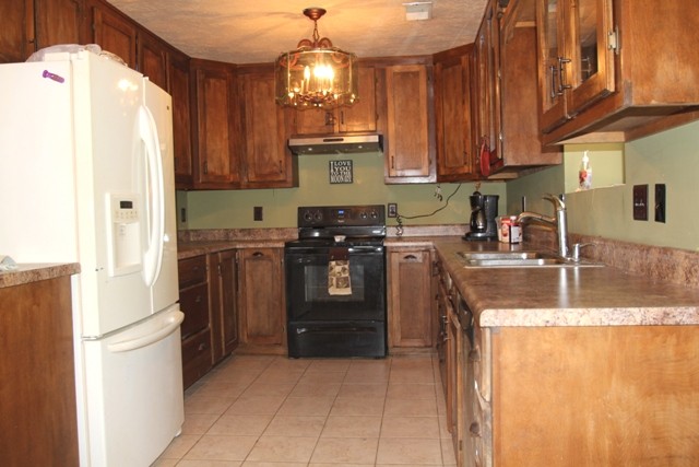 794 Cabbage Patch Road Altamont, TN 37301 - Photo 3 of 10 Gallery Image 3