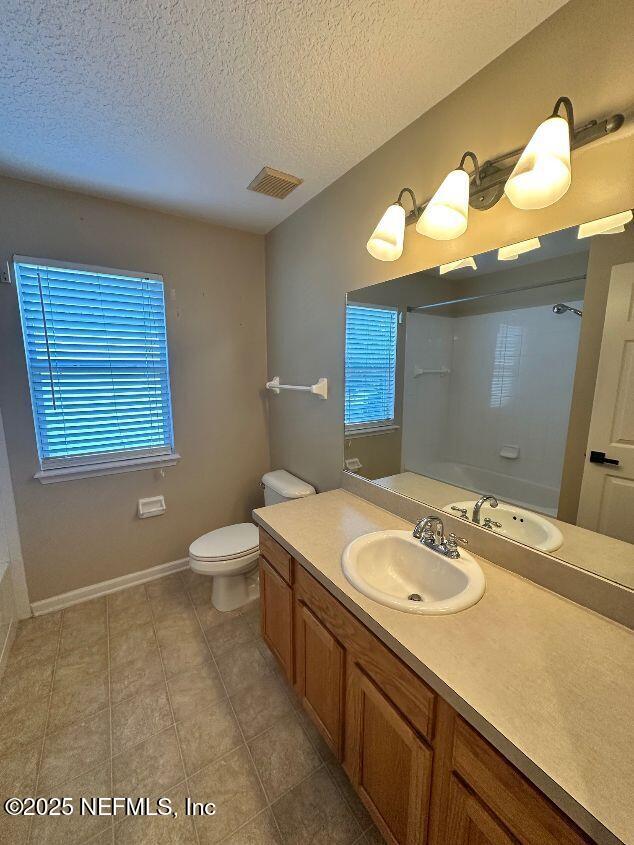 1825 Enterprise Avenue St. Augustine, FL 32092 - Photo 17 of 30 Upstairs Bathroom