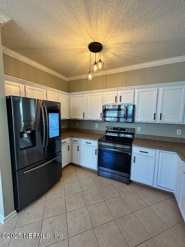 1825 Enterprise Avenue St. Augustine, FL 32092 - Photo 5 of 30 Kitchen1