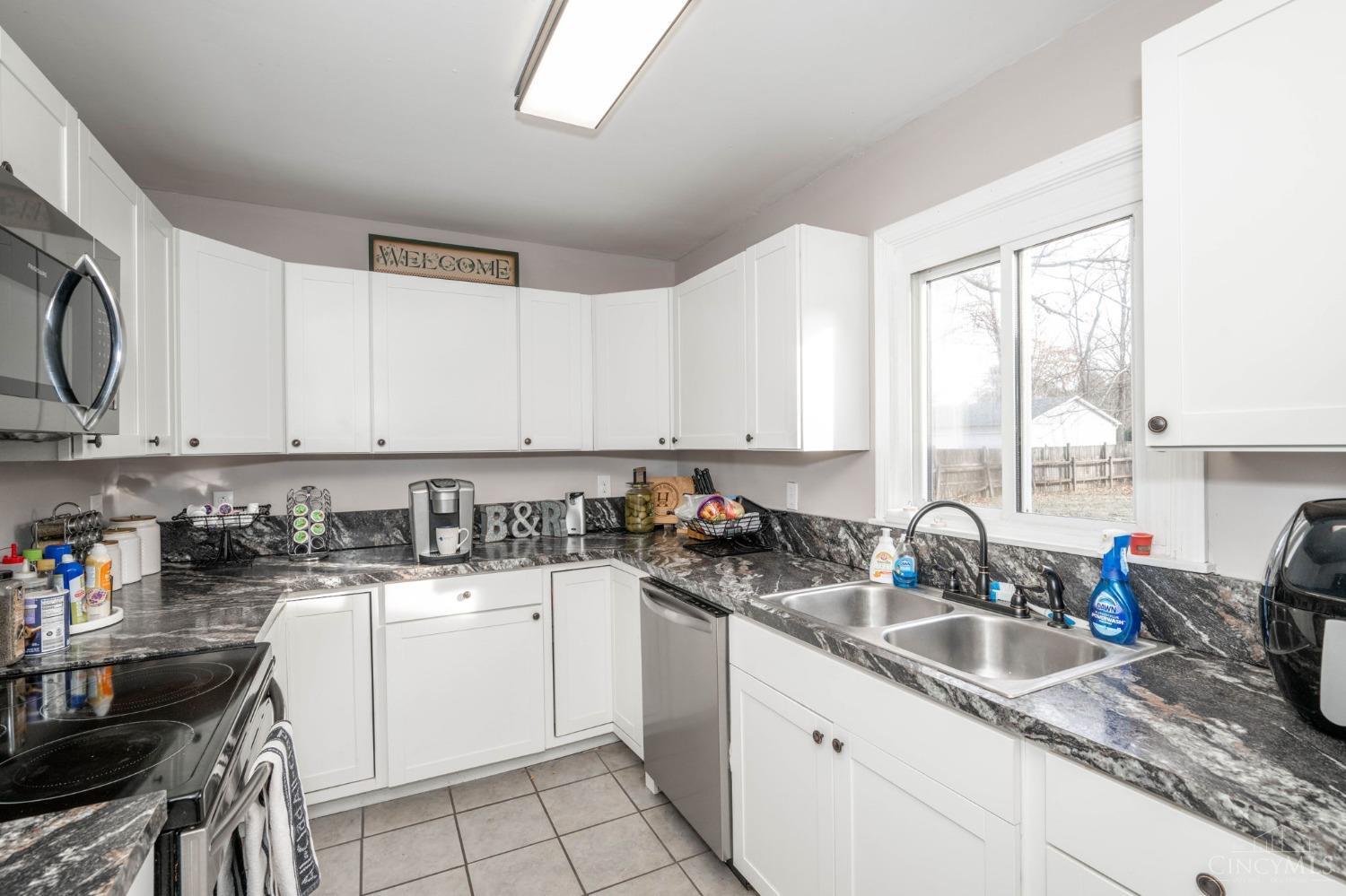 6288 Price Road Loveland, OH 45140 - Photo 8 of 20 Gallery Image 8