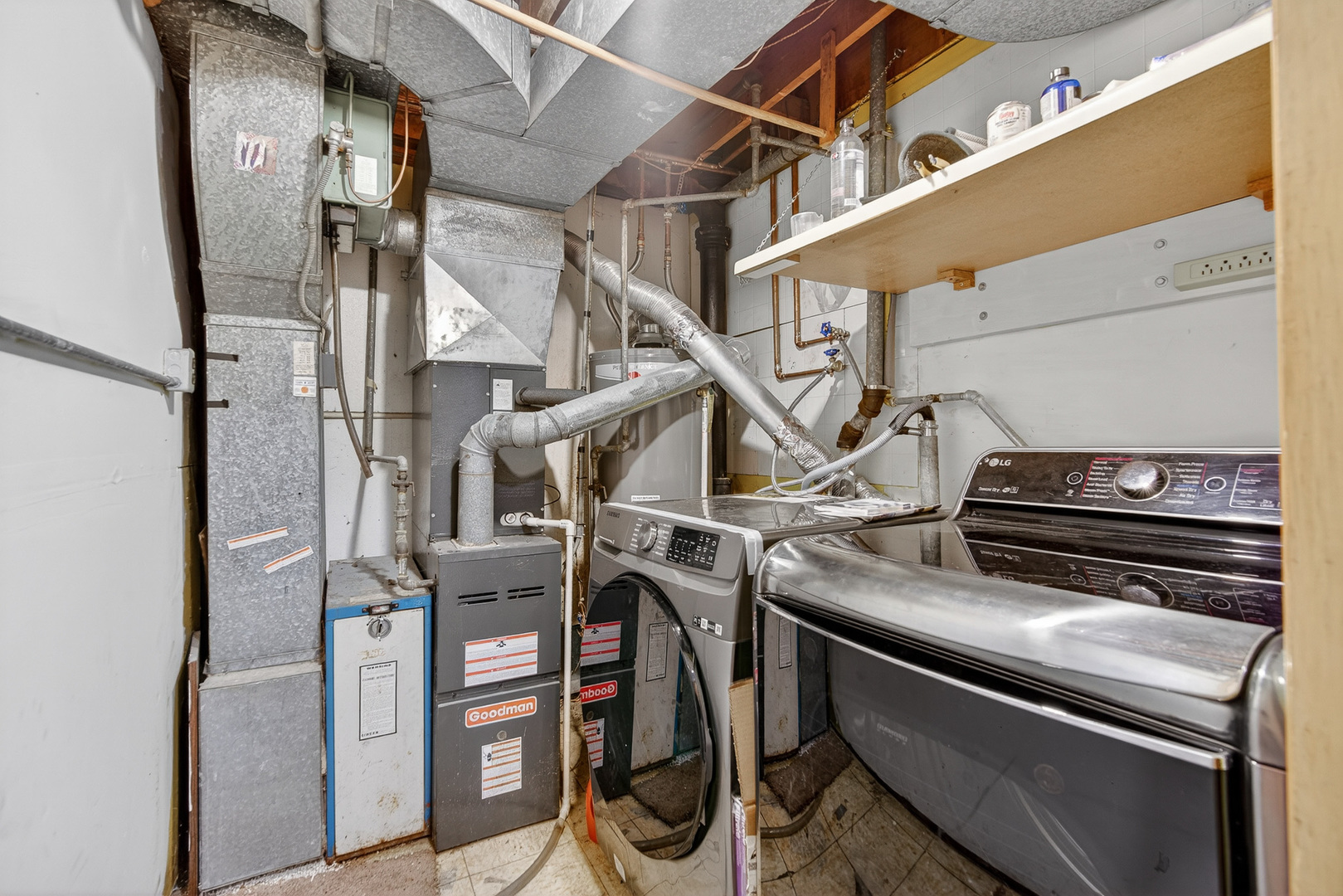 8834 Plainfield Road Brookfield, IL 60513 - Photo 15 of 20