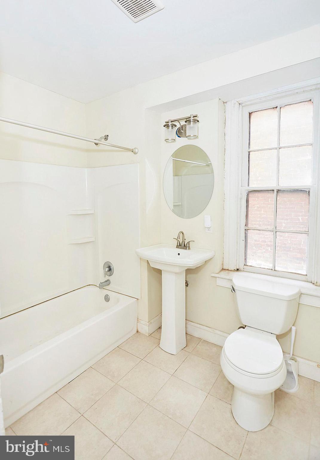 1306 West Lexington Street Baltimore, MD 21223 - Photo 4 of 5 Home has 4 full bathrooms