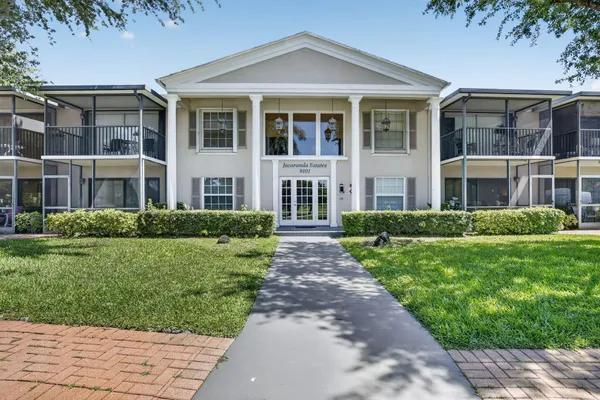 $2,300 | 9101 Jacaranda Lane, Unit 107, Plantation, FL 33324