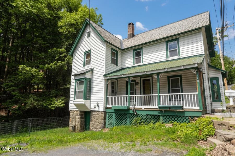 780 Diamond Point Road Diamond Point, NY 12824 - Photo 2 of 35 2