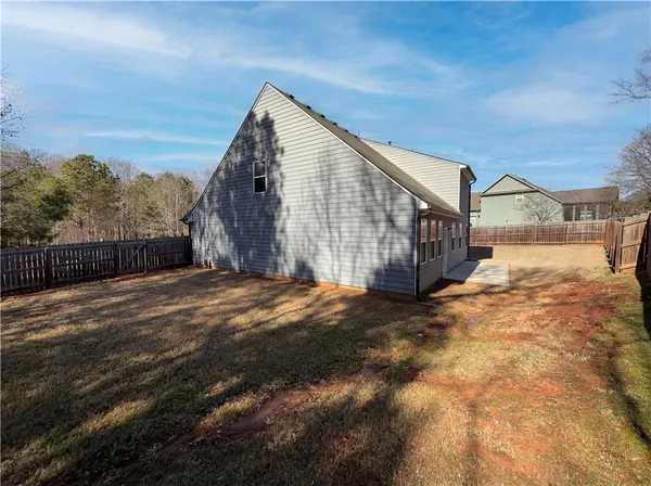 $383,000 | 943 Liberty Bell Run, Hoschton, GA 30548