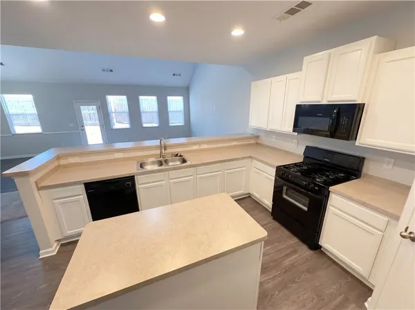 $383,000 | 943 Liberty Bell Run, Hoschton, GA 30548