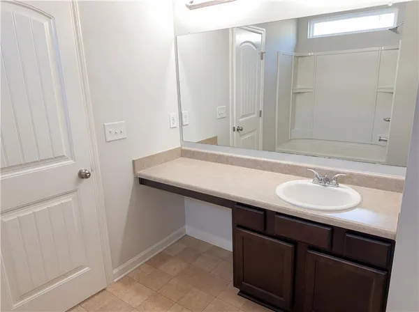 $383,000 | 943 Liberty Bell Run, Hoschton, GA 30548