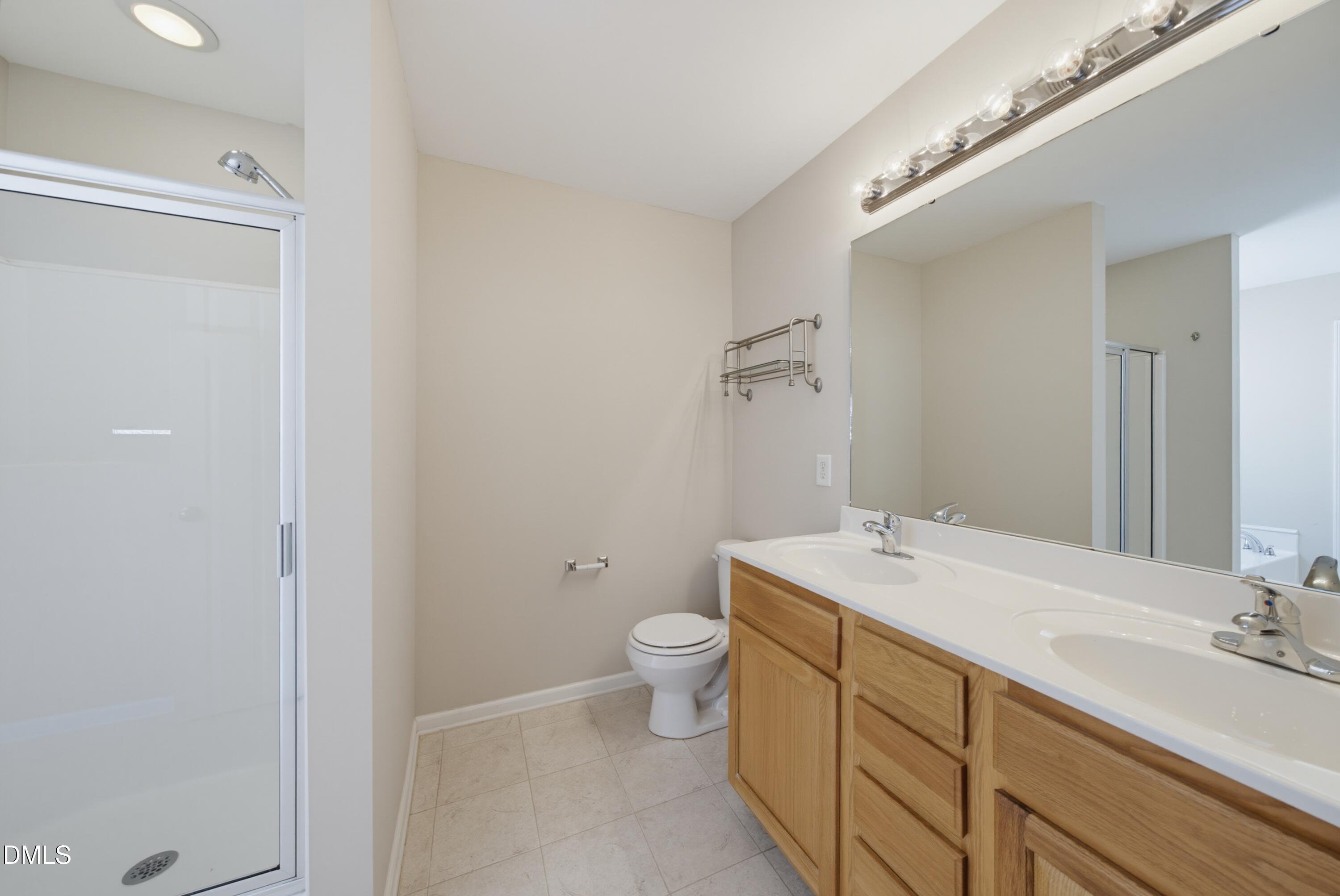 5910 Brambleberry Way Raleigh, NC 27616 - Photo 23 of 34 DSC05796