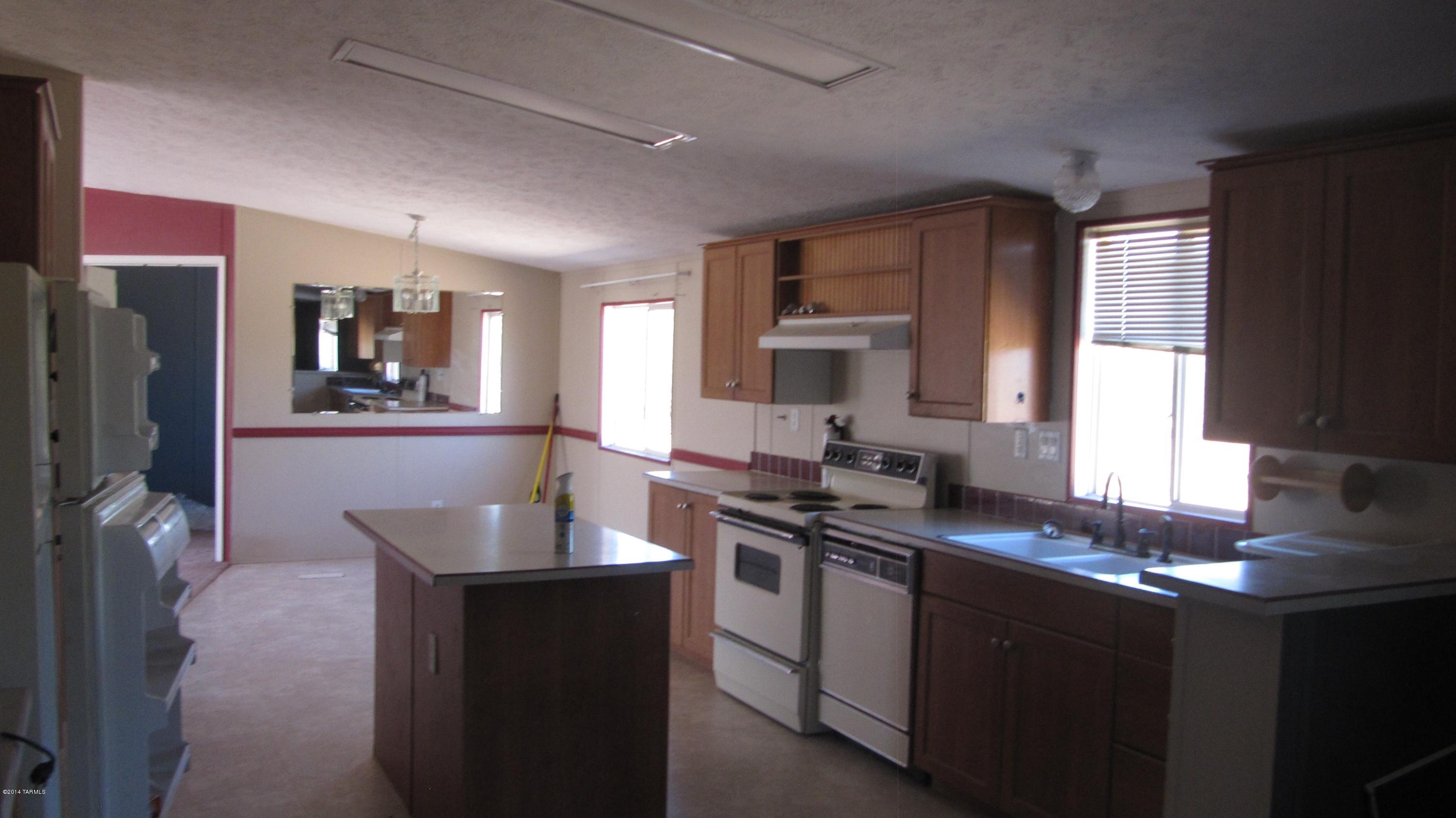 8300 South Marstellar Road Tucson, AZ 85736 - Photo 14 of 26 Gallery Image 14